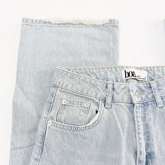 BOA Light Wash Wide Leg Denim jeans Size Small - Picture 5 of 7